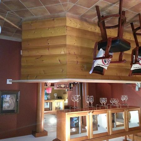 Tranquility Bay Waterfront Inn Sechelt Bilik gambar