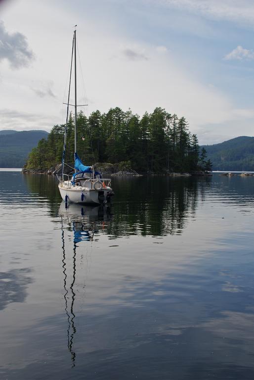 Tranquility Bay Waterfront Inn Sechelt Luaran gambar