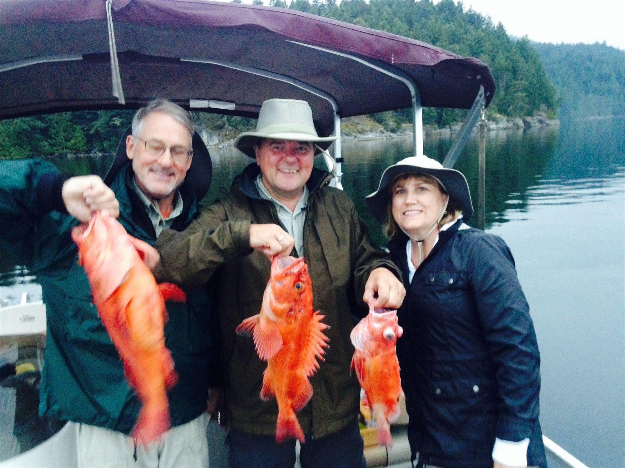 Tranquility Bay Waterfront Inn Sechelt Luaran gambar