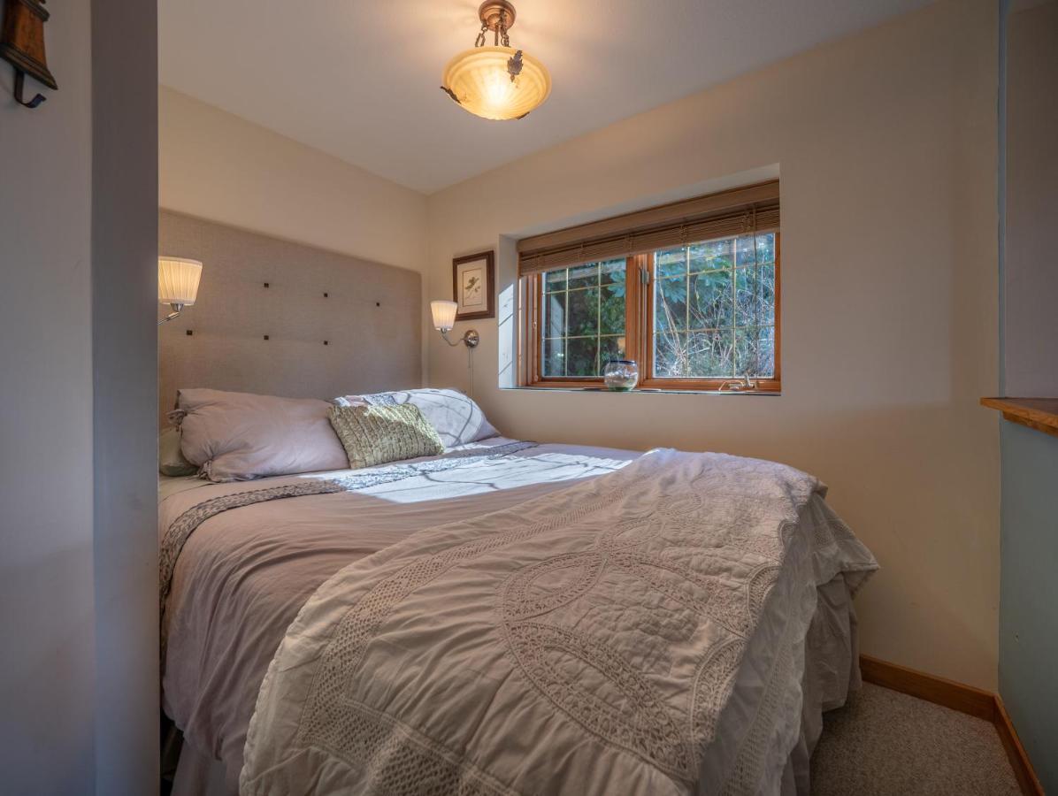 Tranquility Bay Waterfront Inn Sechelt Luaran gambar