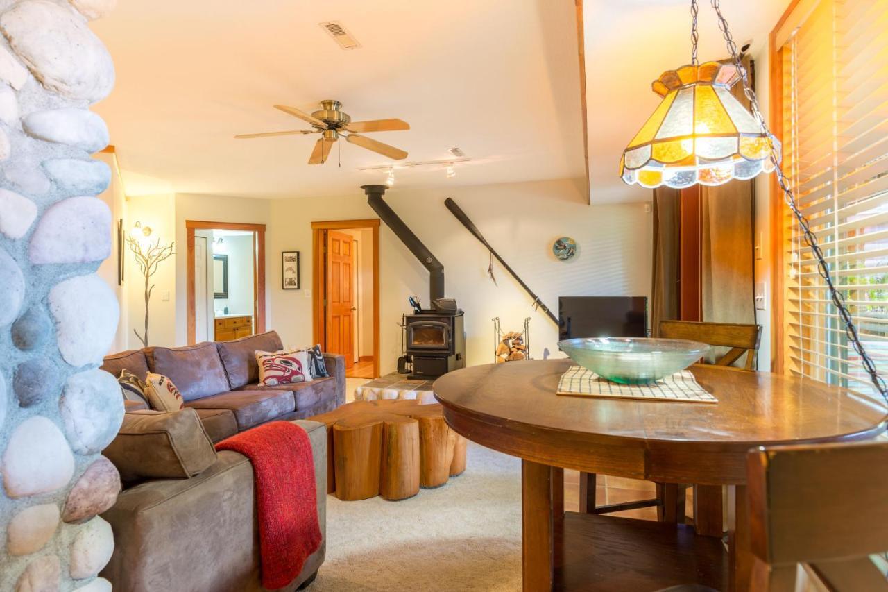 Tranquility Bay Waterfront Inn Sechelt Luaran gambar