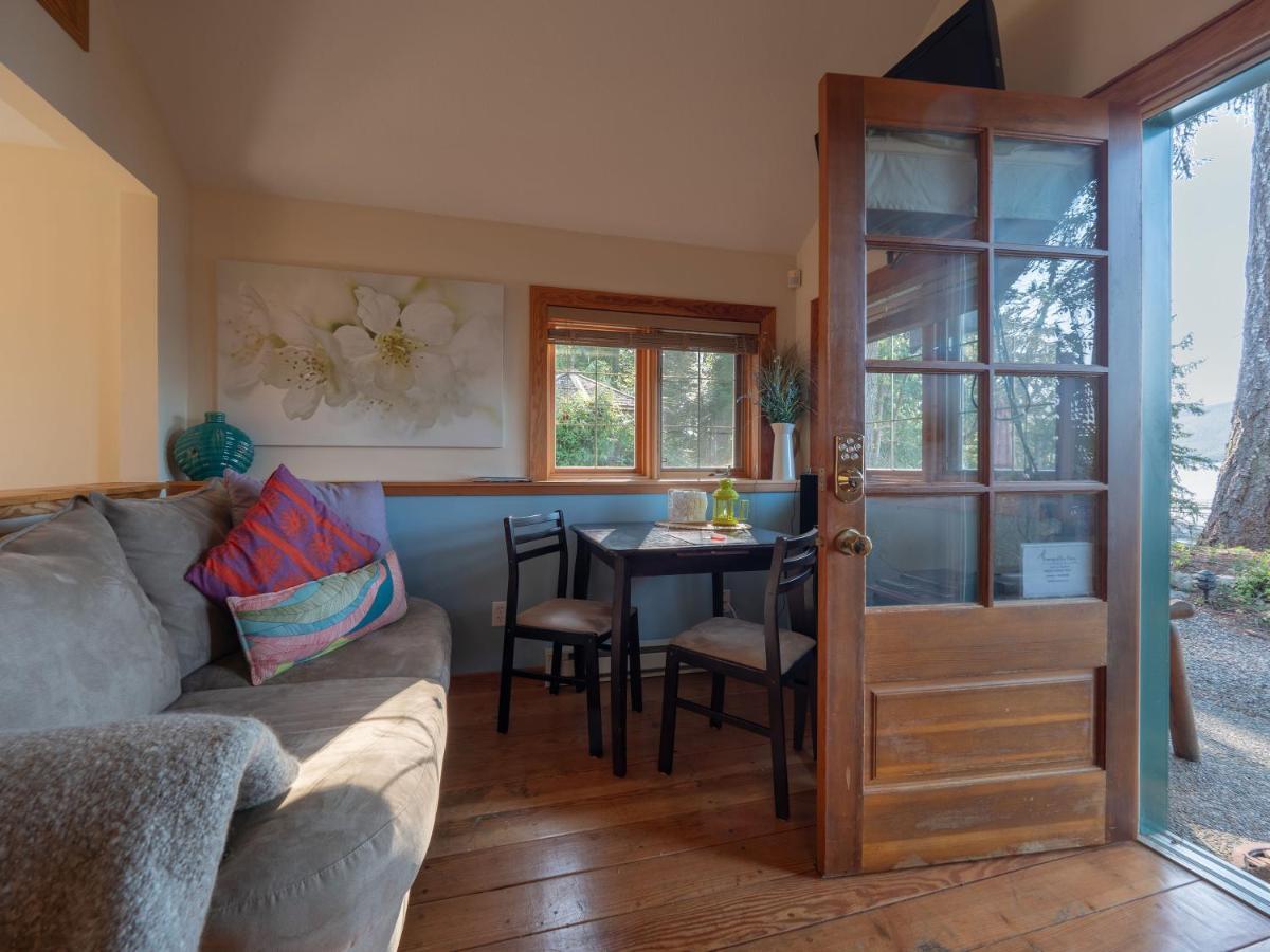 Tranquility Bay Waterfront Inn Sechelt Luaran gambar