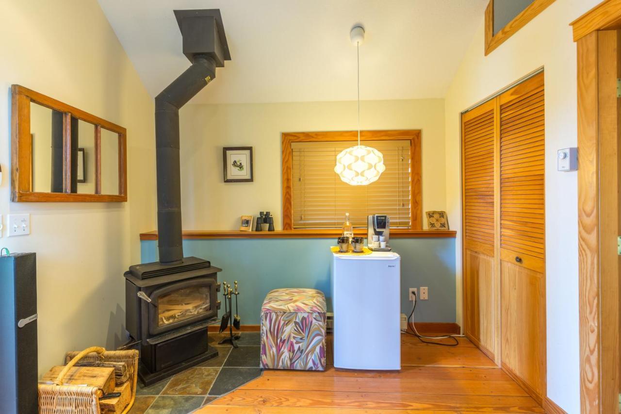 Tranquility Bay Waterfront Inn Sechelt Luaran gambar