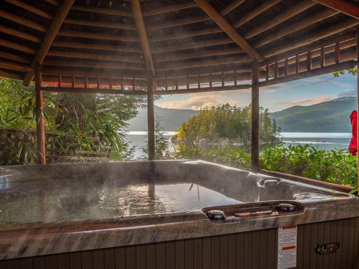 Tranquility Bay Waterfront Inn Sechelt Luaran gambar